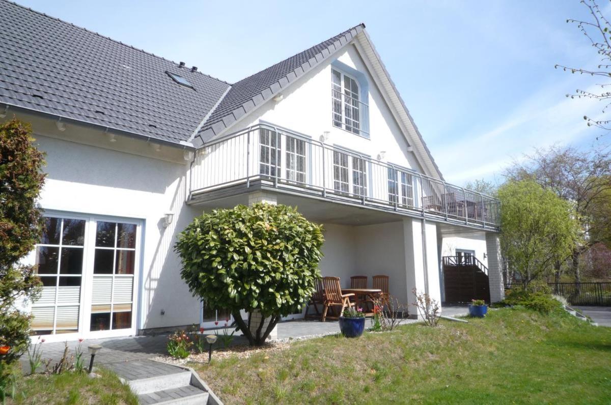 Ferienhaus Am Yachthafen, Duenenzauber Rostock